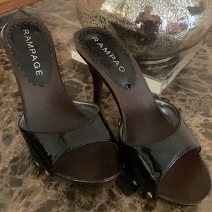 Cutest throwbacks! Studded sexy slides.